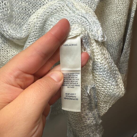 BKE Women's Blue Cream Striped Pullover Knit Sweater Top Size Large - Picture 5 of 6